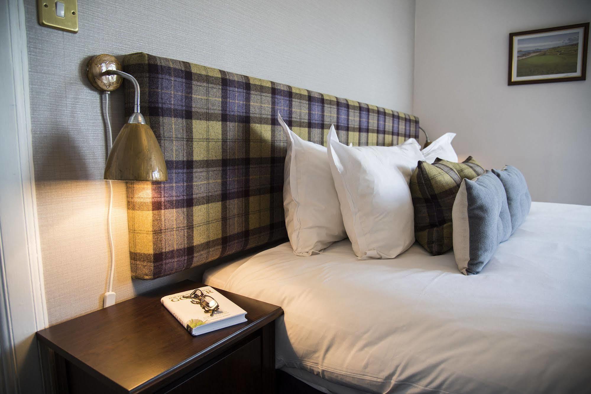 The Golf Inn St Andrews Buitenkant foto