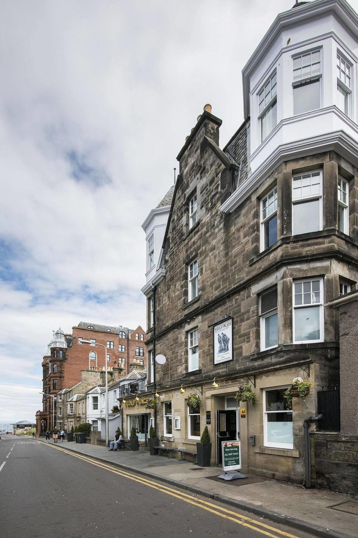 The Golf Inn St Andrews Buitenkant foto